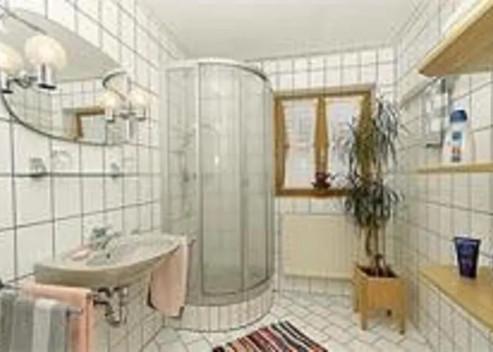 Lusenblick Apartament *