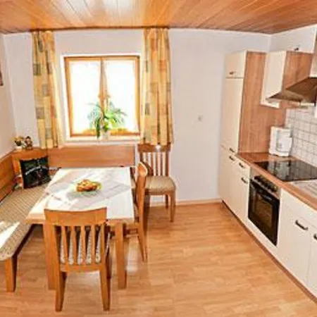 Lusenblick Apartman