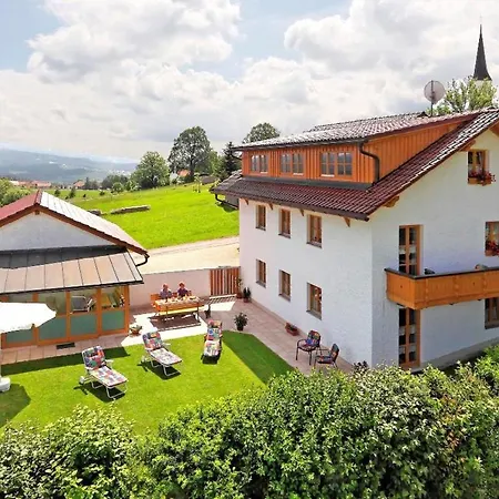 Lusenblick Apartman