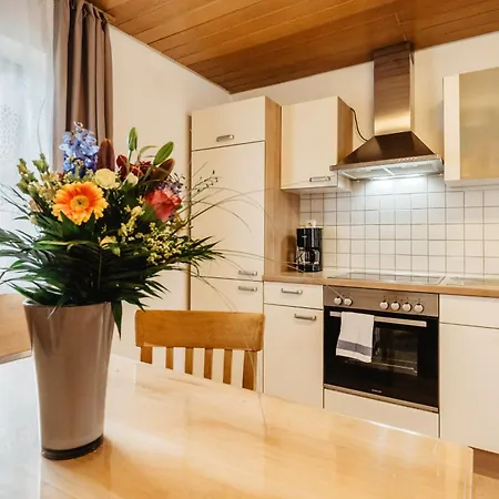 Lusenblick Apartman